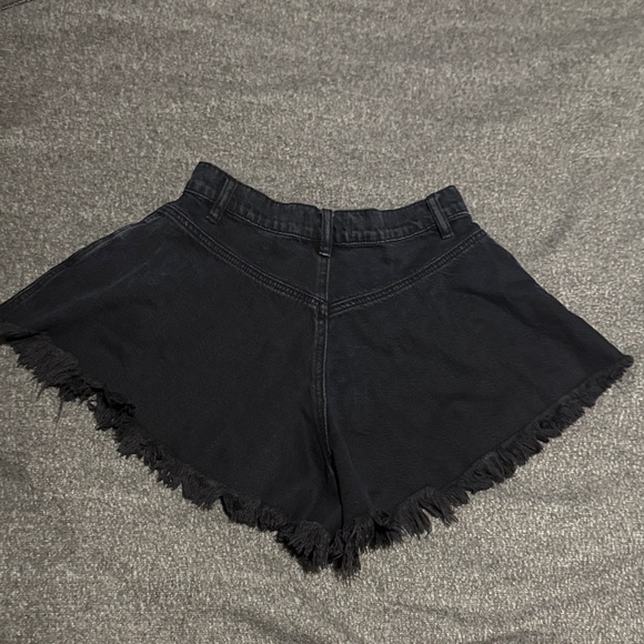 We The Free Black Jean Shorts - Picture 2 of 5